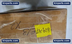 Monday. April 3217-7044-4 Yoke Style Seal – actual item, photo 3 of 4
