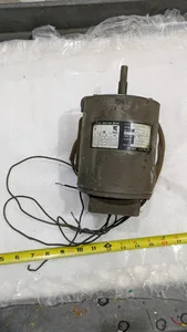 Yaskawa EELQ-8TW Induction Motor