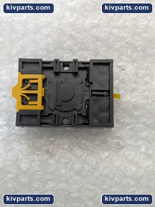 Omron P2CF-08 Octal Relay Socket Base – actual item, photo 3 of 5