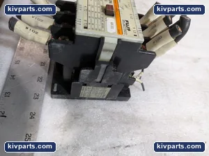 Fuji Electric 4NC2H0 SC-3N Magnetic Contactor – actual item, photo 4 of 10