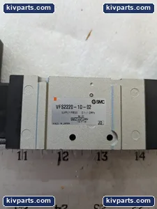 SMC VFS2220-1D-02 Pneumatic Solenoid Valve – actual item, photo 2 of 3