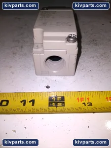 Omron D4A-0011N Limit Switch – actual item, photo 3 of 6