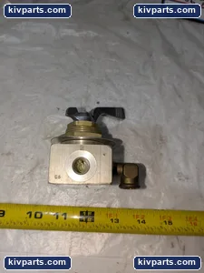 Teledyne D2P Directional Control Valve – actual item, photo 3 of 4