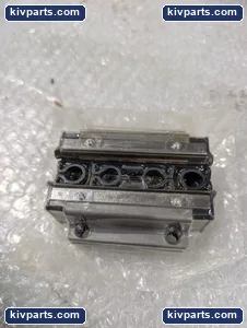 THK HSR25A1SS GK Linear Guide Block – actual item, photo 2 of 5