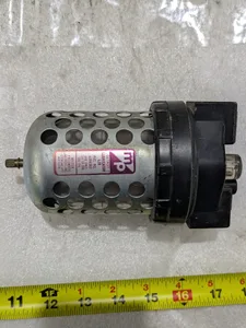 Master Pneumatic L28 Detroit Air Line Lubricator