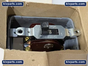 Arrow Hart Snap Switch Manual Motor Starter – actual item, photo 4 of 5