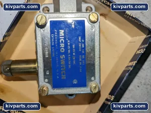 Honeywell DTF2-2RQN8-LH Division Micro Switch – actual item, photo 2 of 6