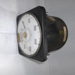 Crompton 077-110 Instruments AC Volts Panel Meter