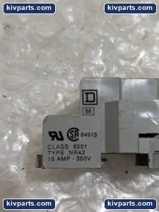Square D 8501NR42 Relay Socket – actual item, photo 3 of 5