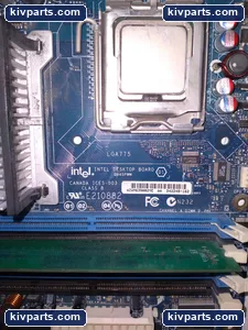 Intel E210882 Desktop Board – actual item, photo 3 of 6