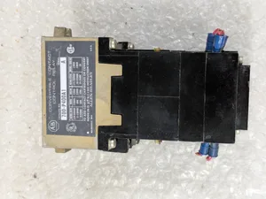 Allen-Bradley 700-P400A1 Contact Control Relay