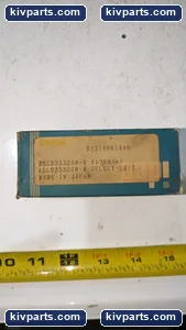 IDEC ASLD23320N-W Relay – actual item, photo 2 of 5