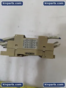 Omron G6D-F4B Terminal Relay Block – actual item, photo 4 of 5