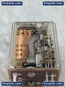 AMF Potter Brumfield R10-E2-W2-V700 P&B Relay – actual item, photo 2 of 6