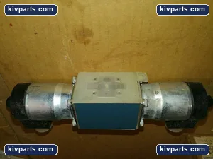 Bosch 0810020291 Hydraulic Directional Valve – actual item, photo 8 of 8