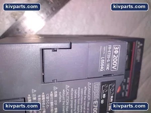 Mitsubishi V2 FREQROL-E700 CC-Link L6564Q – actual item, photo 4 of 5