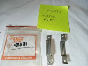 Arrow Hart 42031 Element Strap Type Motor Starter – actual item, photo 1 of 2