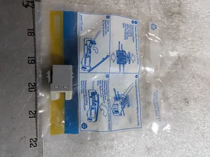 TE Connectivity 1375192-4 Connector – actual item, photo 1 of 4
