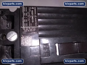 General Electric TED134015 Circuit Breaker – actual item, photo 3 of 9