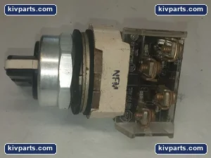 Allen-Bradley Lever Selector Switch Operator – actual item, photo 3 of 5