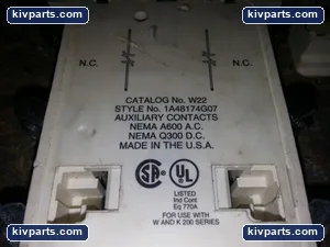 Cutler-Hammer W22 Auxiliary Contact – actual item, photo 4 of 4