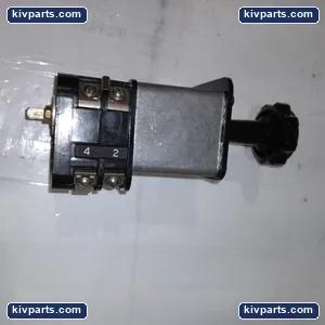 General Electric 10AA004 Voltmeter Selector Rotary Switch – actual item, photo 3 of 5