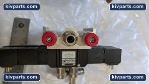 Norgren V148611A-B200A Lalves Manifold Picture – actual item, photo 7 of 9