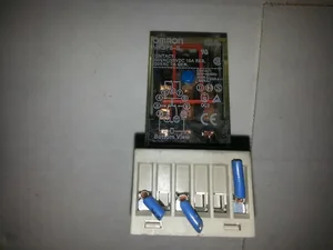 Omron MK3P5-S Power Relay with Socket Base