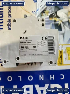 Eaton WMZS3B20 Miniature Circuit Breaker – actual item, photo 3 of 5