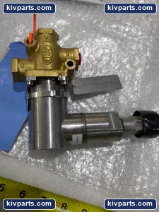 Valcor V70900-65-23 +QDC Solenoid Valve – actual item, photo 5 of 8