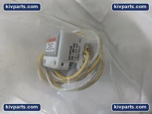 Cutler-Hammer SNT1RP12K Circuit Breaker – actual item, photo 3 of 4