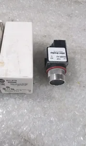 Allen-Bradley B00MR-A2 Push Button – actual item, photo 1 of 5
