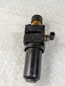 Watts L35-02D Pneumatic Air Line Lubricator
