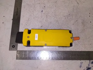 Siemens 3SE5322-0SB22 Switch Solenoid Interlock