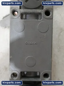 Omron WLCA12-2NLD Limit Switch – actual item, photo 3 of 5