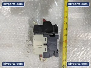 Mitsubishi S-T12 TH-T18 KP Overload Relay – actual item, photo 12 of 16