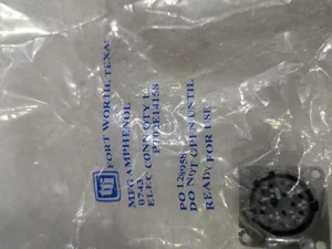 Amphenol PT02E-14-15S Connector
