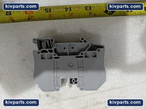 Phoenix Contact Through DIN Rail Terminal Block – actual item, photo 2 of 6
