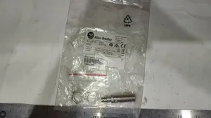 Allen-Bradley 872C-MH4CP12-P3 Bulletin CLASS2