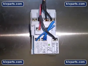 Allen-Bradley 100-C09 10 Contactor – actual item, photo 3 of 7
