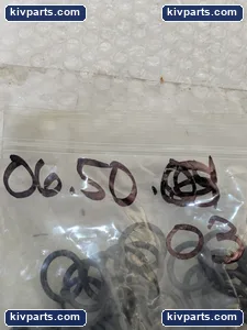 06.50.03 – actual item, photo 2 of 3