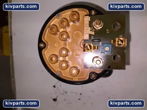 Crompton 077-110 Panel Meter – actual item, photo 3 of 4