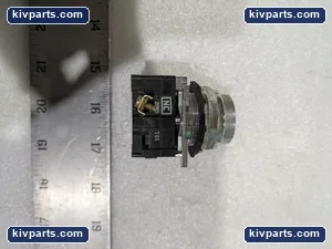 Cutler-Hammer 10250T Push Button Switch – actual item, photo 4 of 7