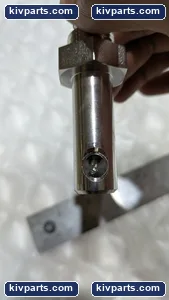 HYDRAULIC ADAPTER JIC 9/16-18 MALE X 1/4"NPT MALE WITH 1/8" NPT SIZE PORT – actual item, photo 9 of 10