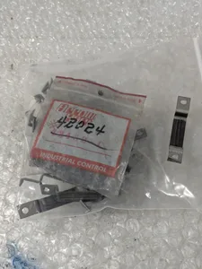Arrow Hart 42024 Receptacle – actual item, photo 1 of 3
