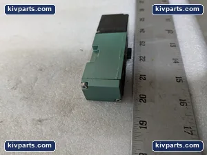 Numatics 062BA415M012B Pneumatic Solenoid Valve – actual item, photo 2 of 13