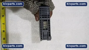 Mitsubishi QY10 Output Unit – actual item, photo 3 of 8