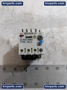 Square D 9065 TD1.2 Overload Relay – actual item, photo 3 of 7