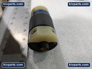 Hubbell HBL2611 Insulgrip Twist-Lock Plug – actual item, photo 3 of 7