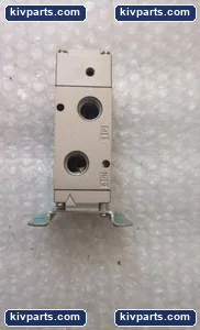 SMC VP542-02-F-X25E Valve – actual item, photo 2 of 6